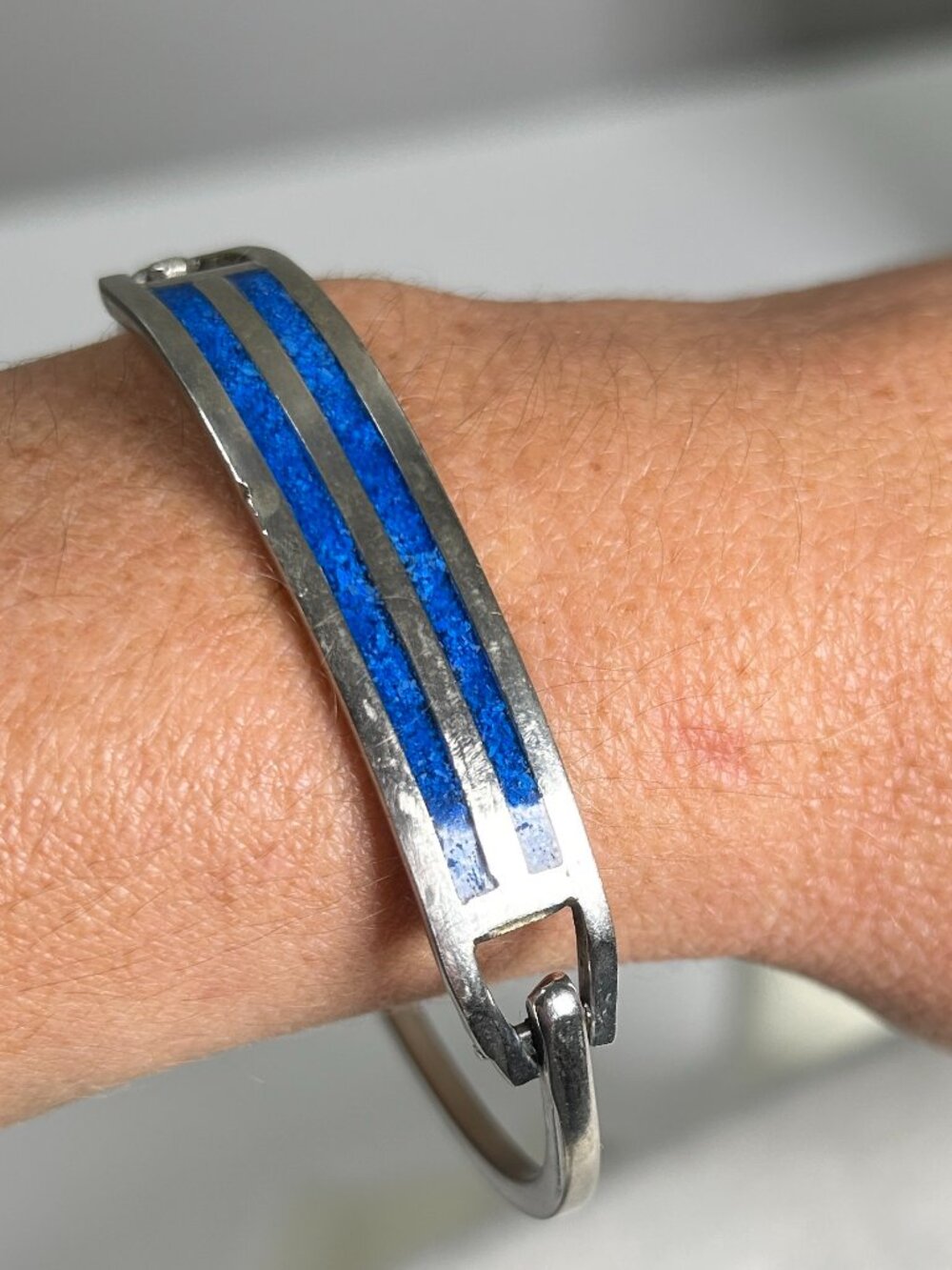 Vintage Taxco Sterling Silver Inlaid Shell Panel Bracelet